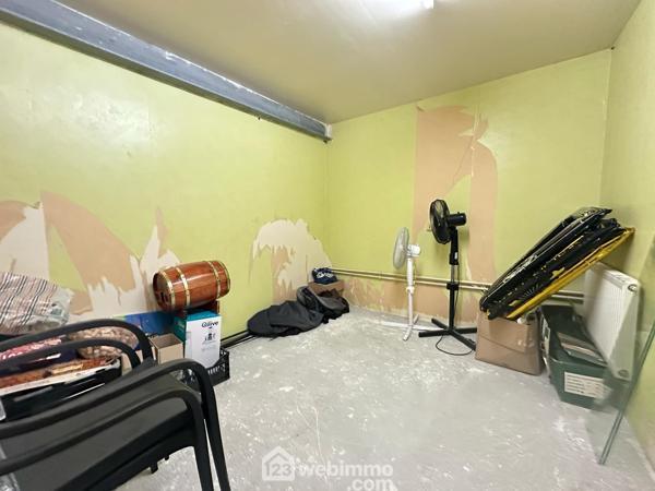 Local 372 m² à Laon 02000
