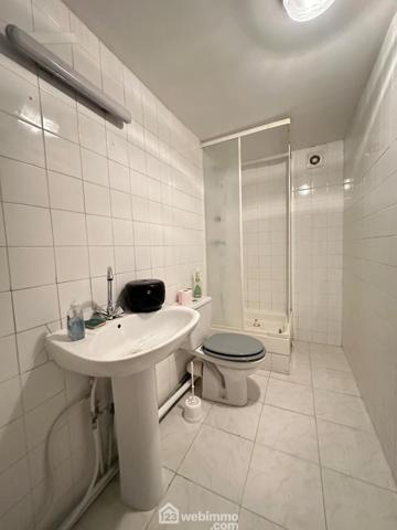 Local 372 m² à Laon 02000