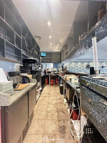 Local 372 m² à Laon 02000