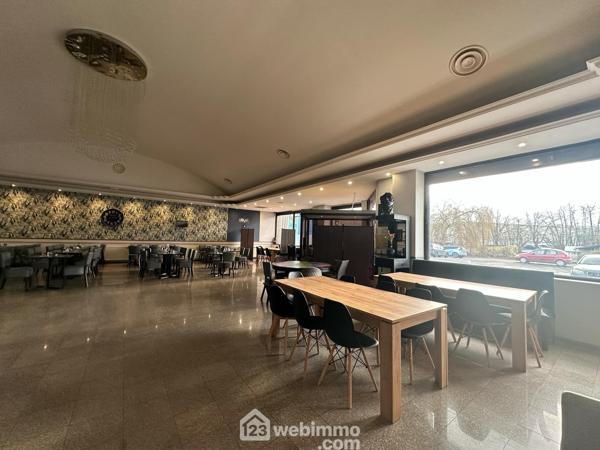 Local 372 m² à Laon 02000
