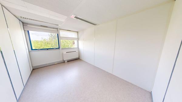 LABEGE INNOPOLE/ENOVA - Bureau de 18.7 m²