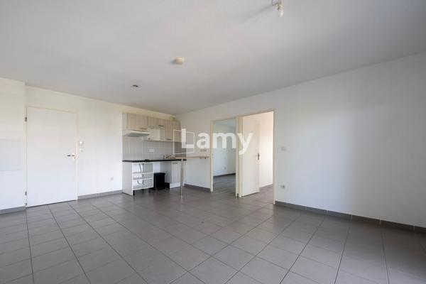 Appartement + parkings+ cave