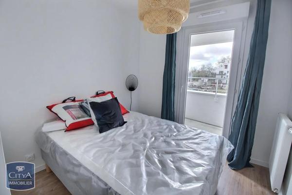 Appartement à louer 4 pièces 91m² Bruges (33520)