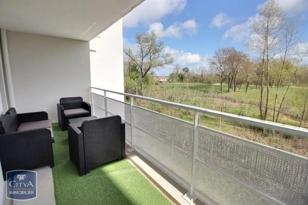 Appartement à louer 4 pièces 91m² Bruges (33520)