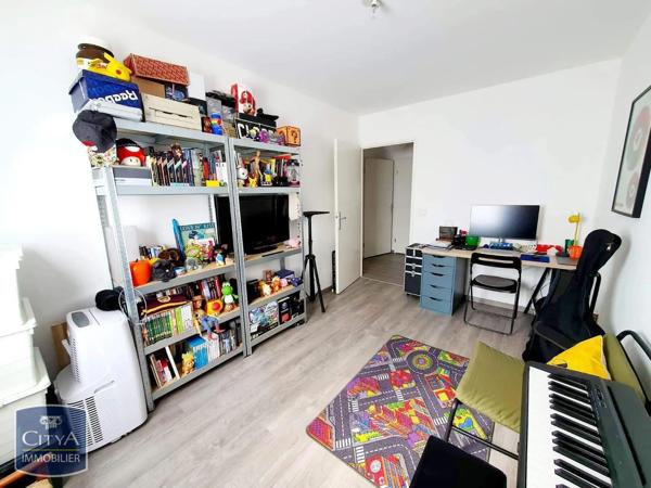 Appartement à louer 3 pièces 69.4m² Reims (51100)