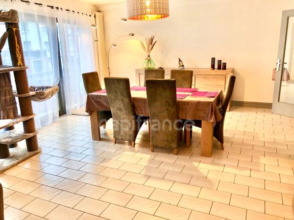 **En exclusivité**Place de Graville – Appartement T4 + Maisonnette T2 + Double garage + Jardin + Cave – Aucune charge de copropriété
