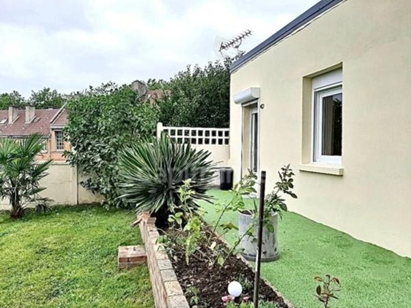 **En exclusivité**Place de Graville – Appartement T4 + Maisonnette T2 + Double garage + Jardin + Cave – Aucune charge de copropriété