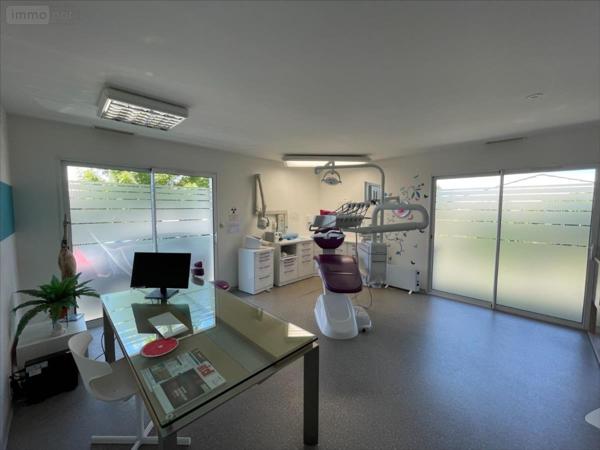 Local professionnel à vendre à Andilly en Charente-Maritime (17230), ref : QU 414
