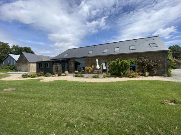 Maison
         25 pièces
        - 578 m² Bien prestige 1 390 000 € *