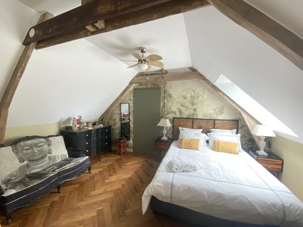 Maison
         25 pièces
        - 578 m² Bien prestige 1 390 000 € *