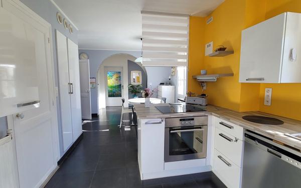 Maison à vendre    5 pièces •  Saint-Jean-de-Braye