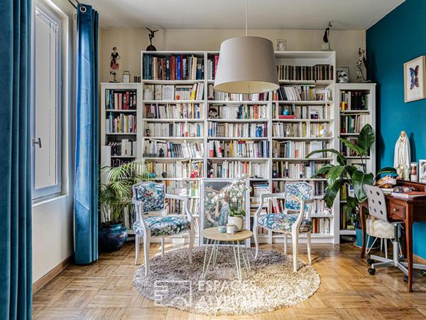 Meulière de charme avec jardin paysager