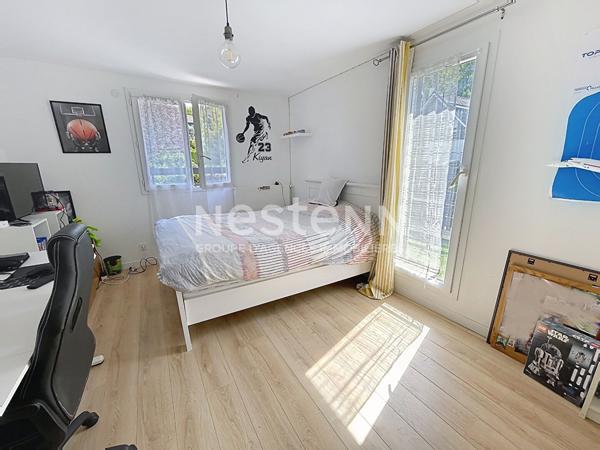A vendre Maison de 7 pièces de 159 m2 à Plaisir - Quartier de la Bretechelle