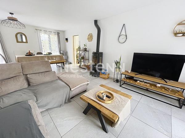 A vendre Maison de 7 pièces de 159 m2 à Plaisir - Quartier de la Bretechelle