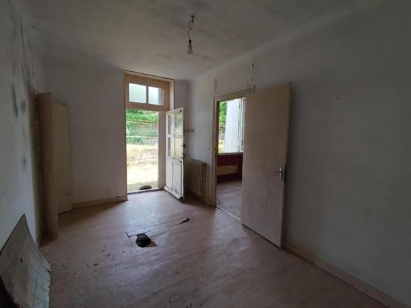 Maison de caractère à rénover – Gîte ou famille