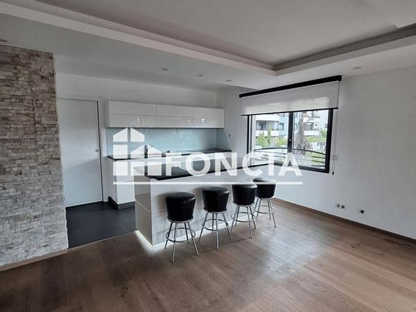 À vendre Appartement 5 pièces 163 m² - Saint-genis-pouilly 01630