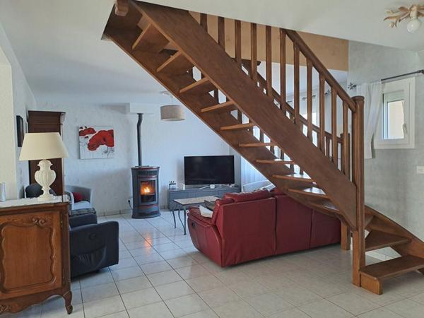 Maison à vendre    7 pièces •  Arçay