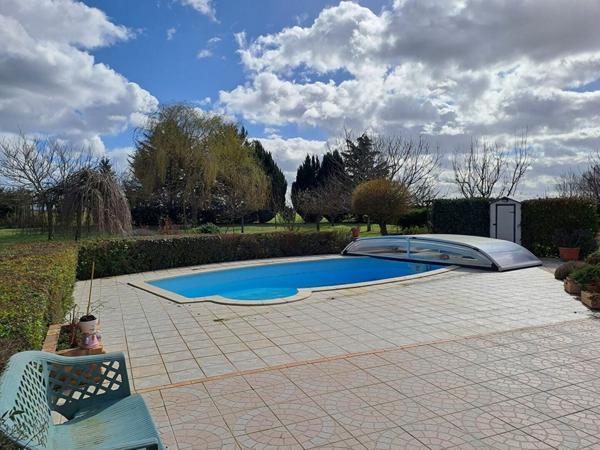 Maison à vendre    7 pièces •  Arçay