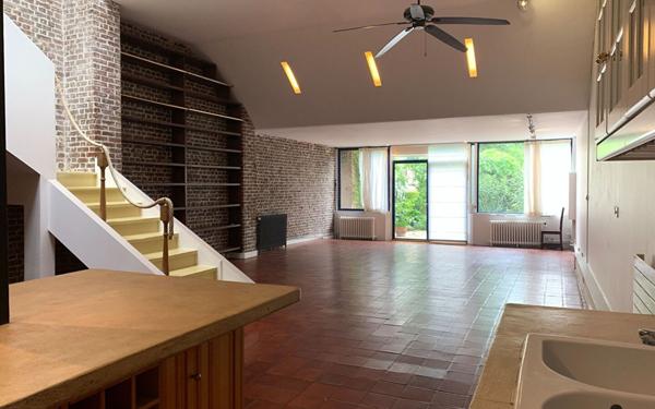 Appartement à louer    4 pièces •  Ivry-sur-Seine