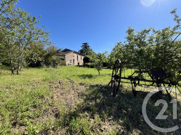 Maison à vendre  5 pièces - 470 m2 LABESSIERE CANDEIL - 81