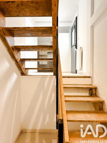 Location maison 5 pièces 115 m² Saint-Laurent-du-Pont