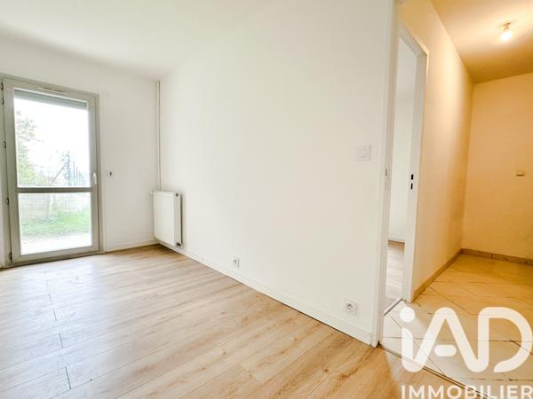 Location maison 5 pièces 115 m² Saint-Laurent-du-Pont