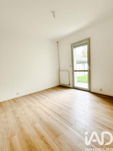 Location maison 5 pièces 115 m² Saint-Laurent-du-Pont