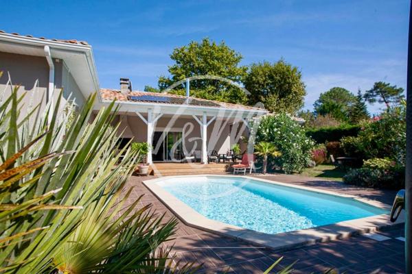 EXCLUSIVITE! VILLA A VENDRE A CASSY- Maison familiale rénovée avec piscine, suite parentale et prestations de qualité à Cassy près de la plage et des commerces LANTON CASSY