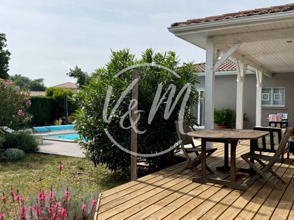 EXCLUSIVITE! VILLA A VENDRE A CASSY- Maison familiale rénovée avec piscine, suite parentale et prestations de qualité à Cassy près de la plage et des commerces LANTON CASSY