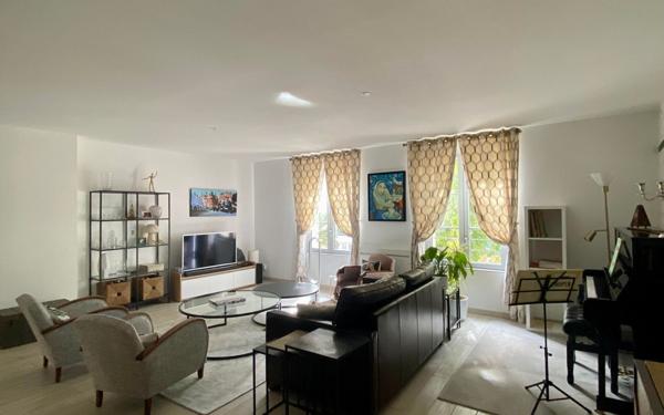 Appartement à louer    3 pièces • 121,09 m2 Niort