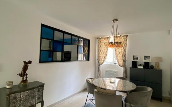 Appartement à louer    3 pièces • 121,09 m2 Niort