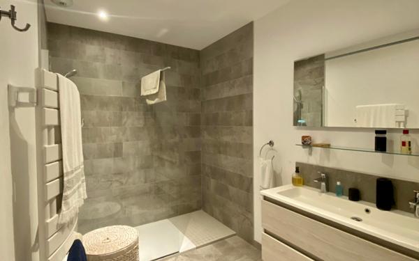 Appartement à louer    3 pièces • 121,09 m2 Niort