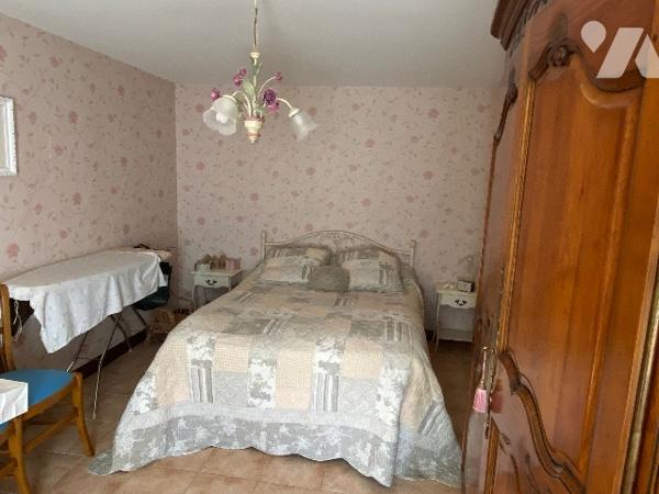 LE MOLAY LITTRY A VENDRE CENTRE BOURG BELLE MAISON 129 M2 AVEC DEPENDANCES