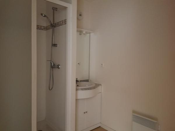 Appartement 3 pièce(s) 2 chambre(s) 57.7 m²