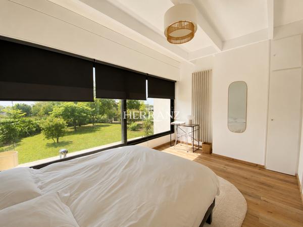 Maison familiale avec 4 suites parentales, piscine et environnement calme. Détails des diagnostics énergétiques