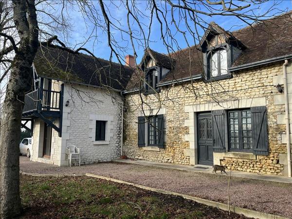 Maison à vendre |  Nouans-les-Fontaines |  7 pièces | 181 m²