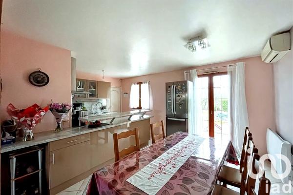 Maison à vendre 5 pièces 111 m² Sainte-Gemme-Moronval