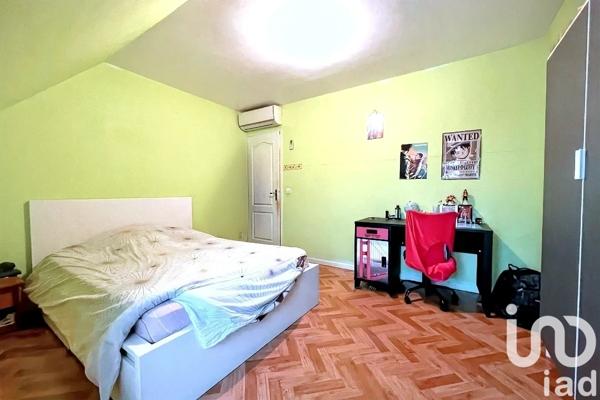 Maison à vendre 5 pièces 111 m² Sainte-Gemme-Moronval