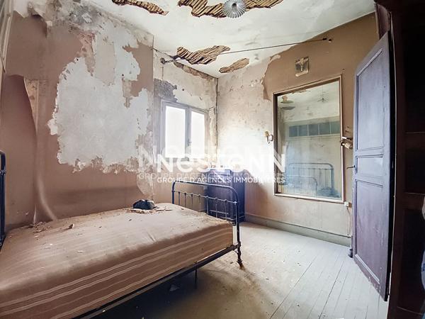 Maison bourgeoise 415 m² avec garage et dépendance centre ville Auch