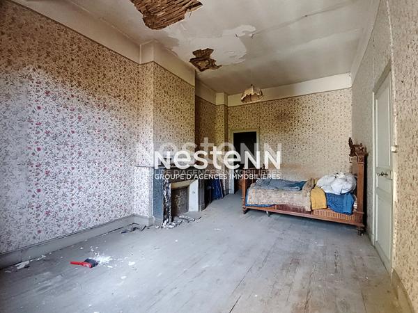 Maison bourgeoise 415 m² avec garage et dépendance centre ville Auch