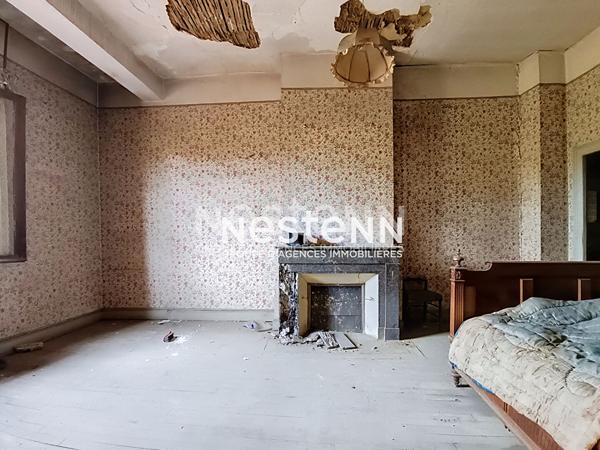 Maison bourgeoise 415 m² avec garage et dépendance centre ville Auch