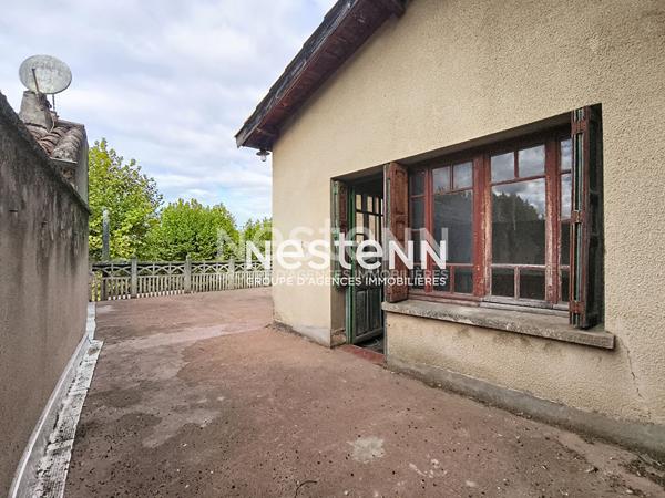 Maison bourgeoise 415 m² avec garage et dépendance centre ville Auch