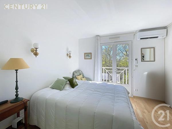 Maison à vendre  10 pièces - 248 m2 MONTPON MENESTEROL - 24