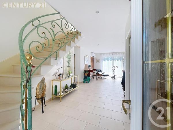 Maison à vendre  10 pièces - 248 m2 MONTPON MENESTEROL - 24