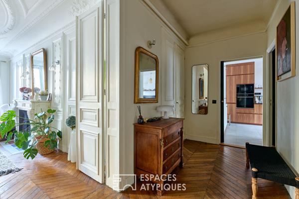 Haussmannien d’artiste avec balcon – Madeleine / Saint-Augustin