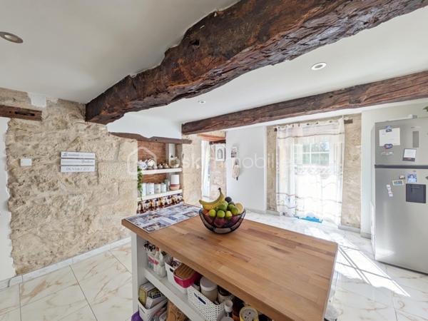 Maison en pierre de 107 m²