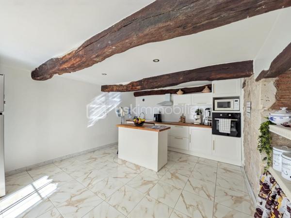 Maison en pierre de 107 m²