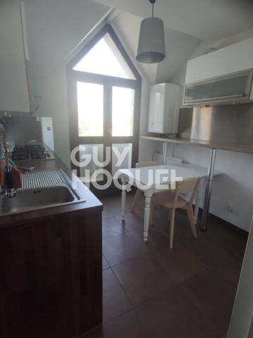 Besançon - Appartement T2 meublé - 48 m² - 750 CC