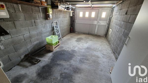 Maison à vendre 5 pièces 101 m² Saint-Pierre-des-Échaubrognes