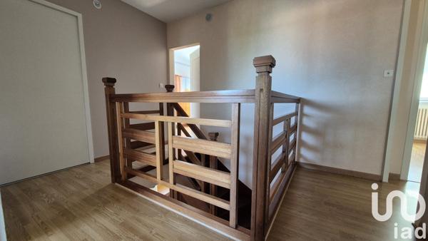 Maison à vendre 5 pièces 101 m² Saint-Pierre-des-Échaubrognes